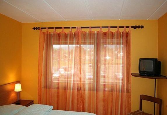 Motel Au Gros Pre Delemont Phòng bức ảnh